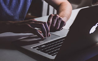 内娱再曝大瓜！知名博主卖吴磊床照、牵扯多位明星、曝何猷君出轨