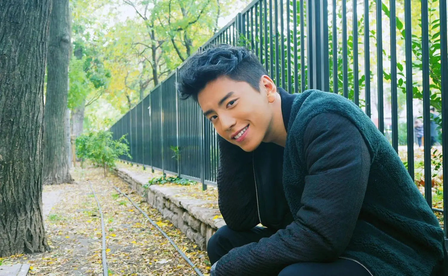 拍娱乐圈绯闻_王大陆绯闻 李沁 王大陆恋爱史