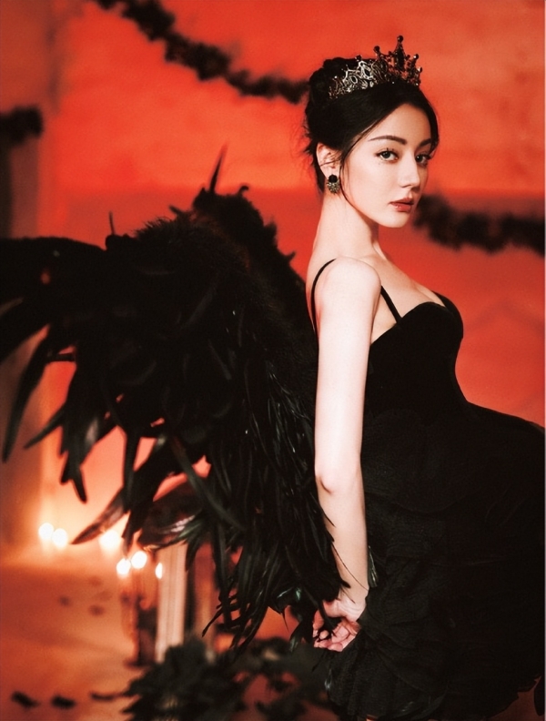 33岁迪丽热巴生病现状_内娱女明星健康问题_明星热点迪丽热巴,